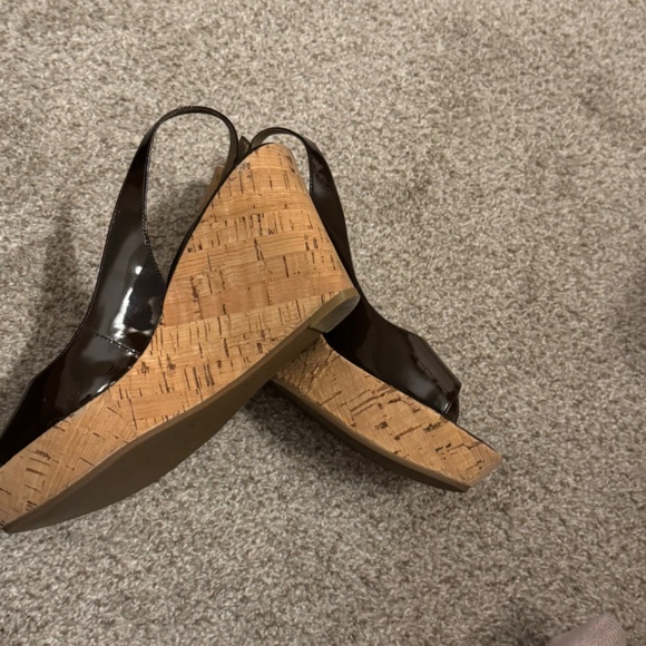 Marc Fischer Platform Sandals - Picture 6 of 6